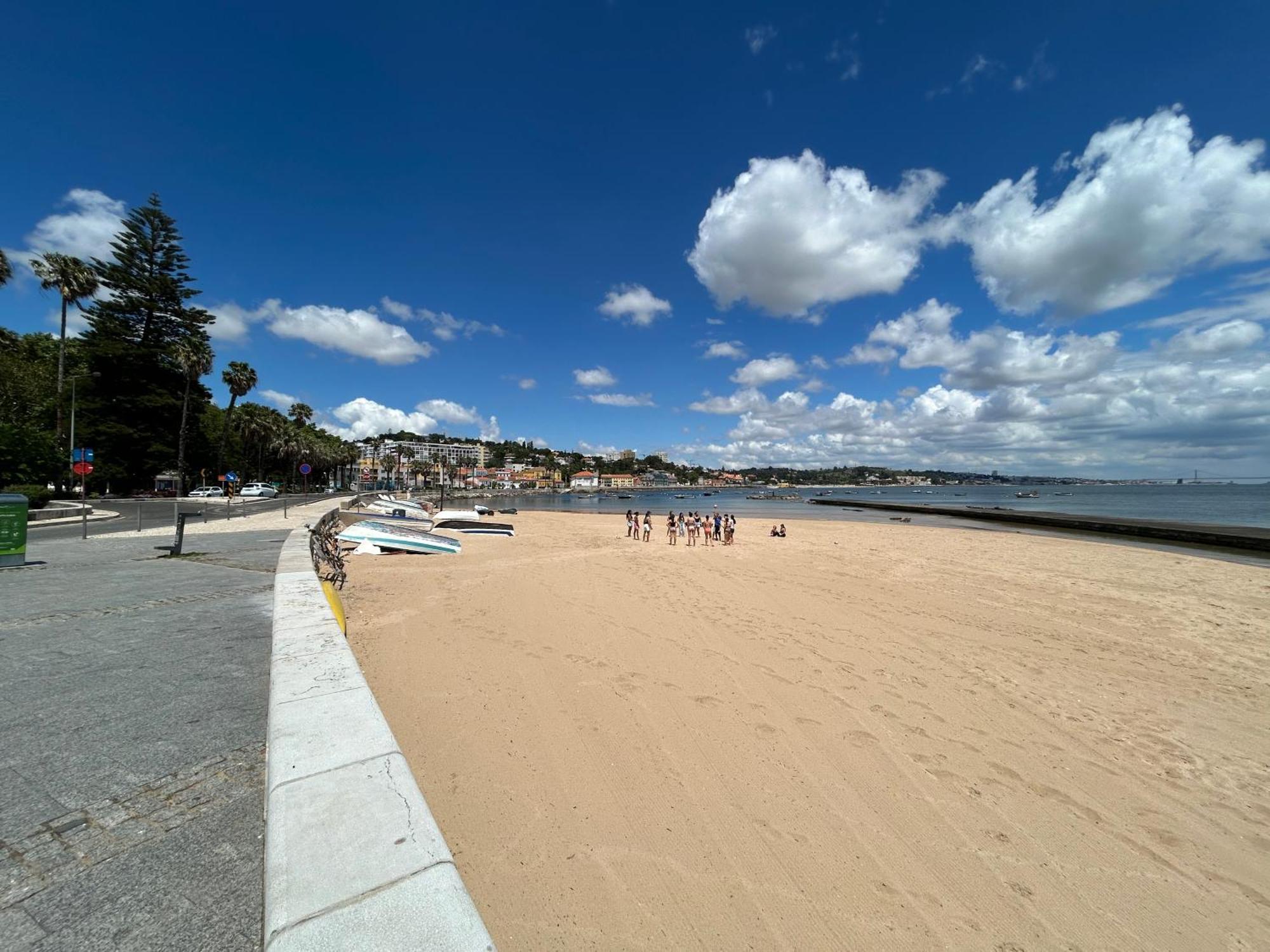 Seaside Comfort Beach And City Lägenhet Paço de Arcos Exteriör bild
